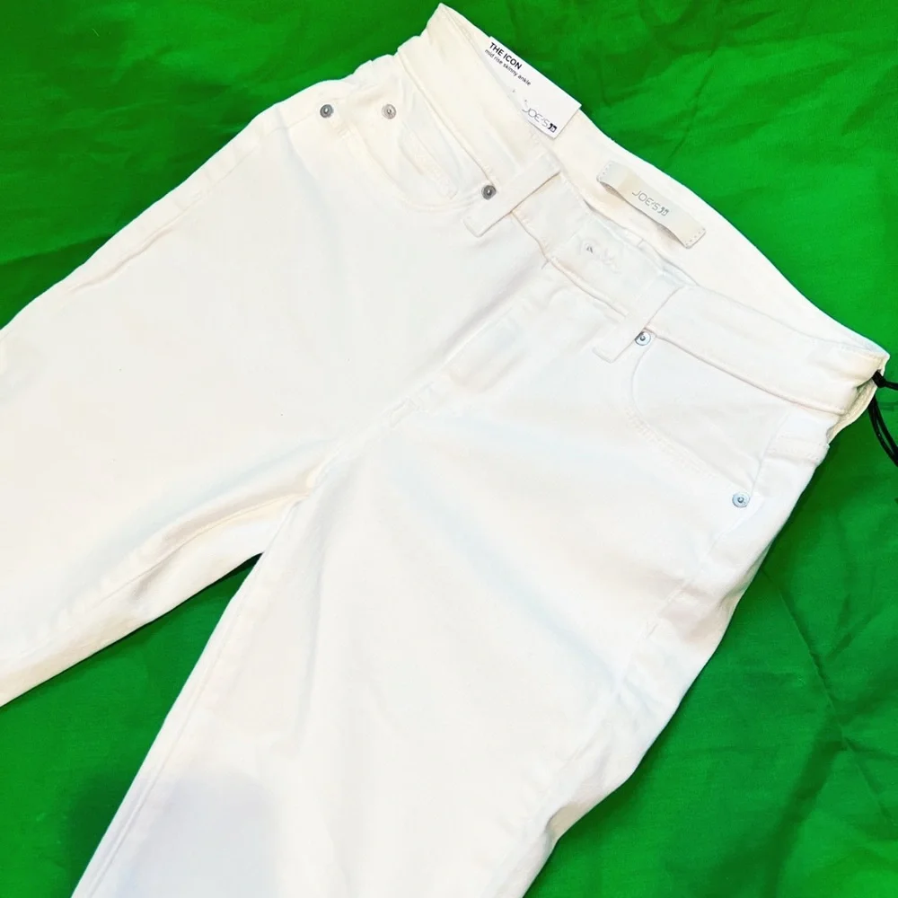 Joe’s Jeans - Picture 2 of 2